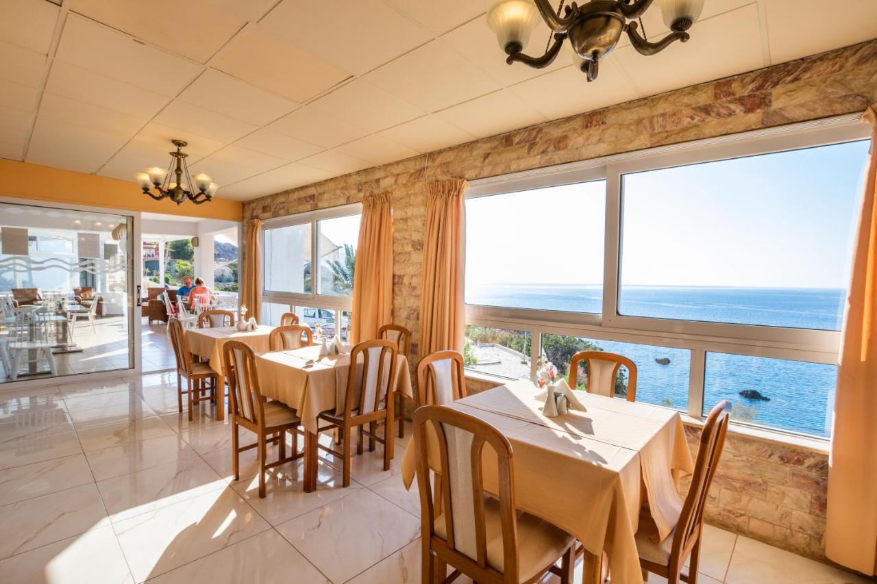 Castelia Bay Hotel Amoopi Eksteriør bilde