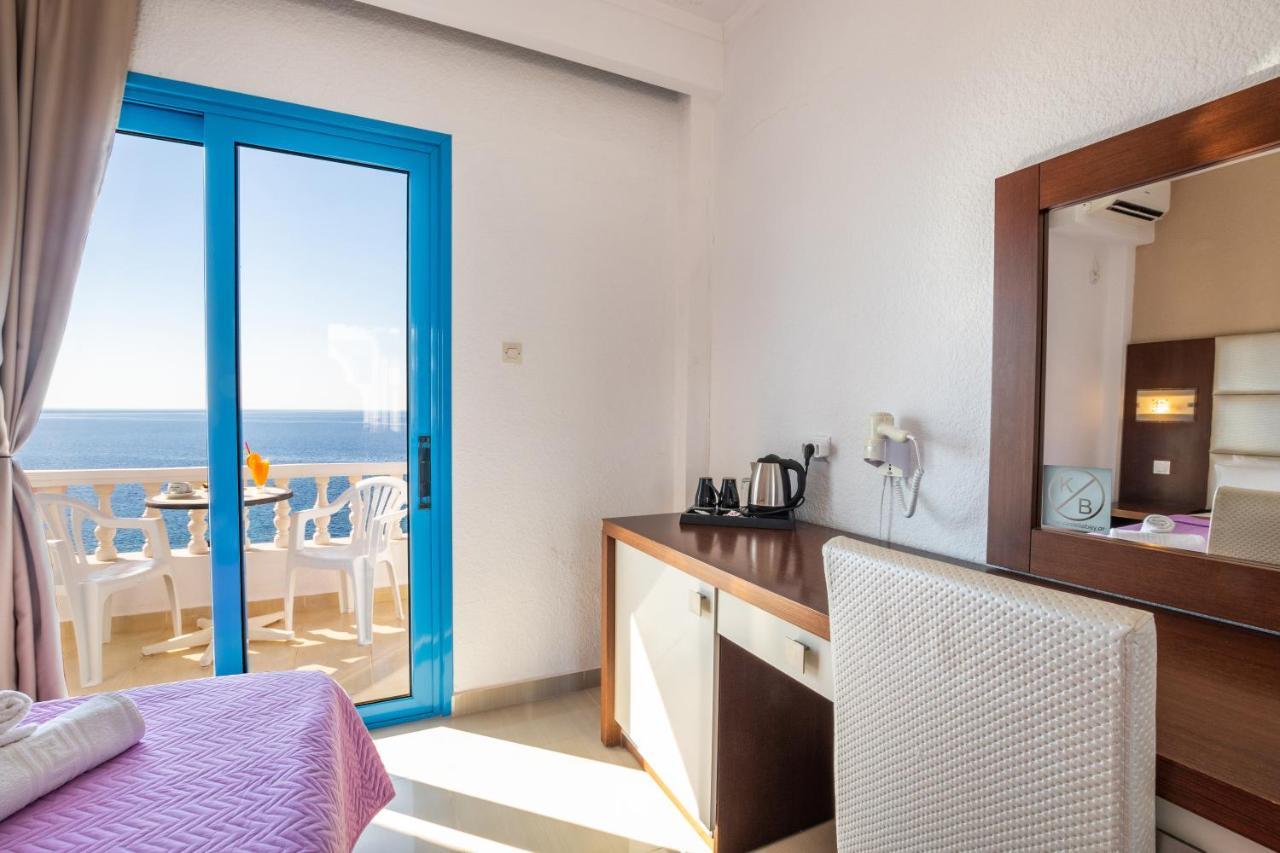 Castelia Bay Hotel Amoopi Eksteriør bilde